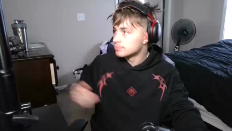 Snapshot of bubblebuttbdn chatting on 09-30-25, 09:31 BubblebuttBdn online show from 09-30-25, 09:31