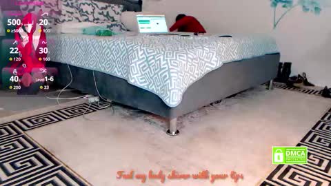 Nylon queen  genuine model who bring pantyhose on chaturbate for first time   the others just copy my room for money  online show from 09-23-25, 03:20