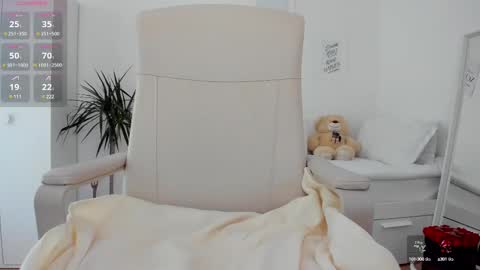 bubbledoll7 online show from 03-01-25, 09:07