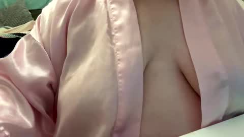 bubblegirl online show from 04-12-26, 06:57