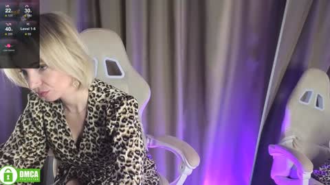 bubbling_crush online show from 12-22-24, 08:27