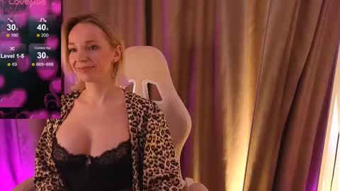 bubbling_crush online show from 02-14-25, 06:02