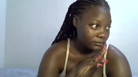 bubbly_ass30 online show from 04-27-26, 10:24