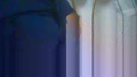 suzie2rogers online show from 12-22-24, 01:45