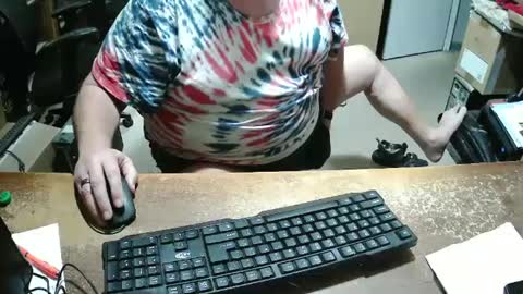 Snapshot of bucku2 chatting on 12-28-24, 11:05 Bucku2 online show from 12-28-24, 11:05