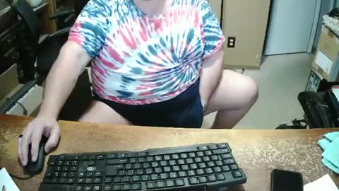 Snapshot of bucku2 chatting on 02-12-25, 10:04 Bucku2 online show from 02-12-25, 10:04