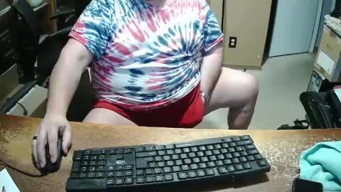 Snapshot of bucku2 chatting on 02-17-25, 11:20 Bucku2 online show from 02-17-25, 11:20