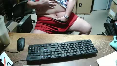 Snapshot of bucku2 chatting on 02-21-25, 12:16 Bucku2 online show from 02-21-25, 12:16