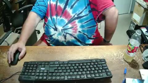 Snapshot of bucku2 chatting on 09-25-25, 09:51 Bucku2 online show from 09-25-25, 09:51