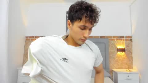 Buddy Whitte online show from 02-02-25, 05:26