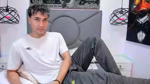 Buddy Whitte online show from 11-12-25, 11:54