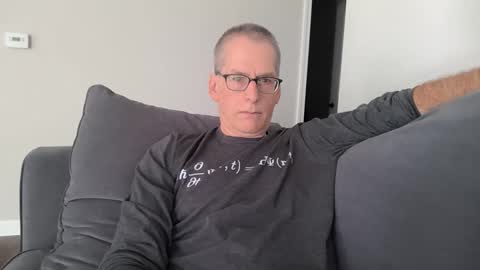 Snapshot of budman004 chatting on 11-03-25, 03:24 budman004 online show from 11-03-25, 03:24