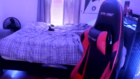 buffsexyman24 online show from 02-27-25, 08:42