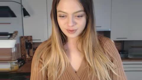 Buffy online show from 01-08-26, 08:05