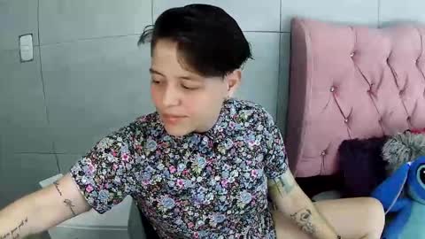 bug2025 online show from 11-19-25, 02:00