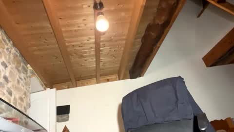 buildernorth93 online show from 11-01-25, 05:20