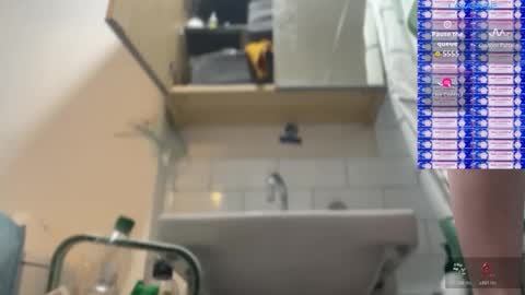 Snapshot of bukkakebae chatting on 10-22-25, 08:08 bukkakebae online show from 10-22-25, 08:08