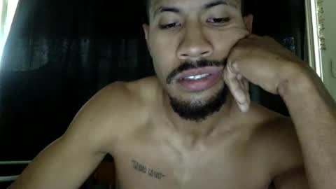 Snapshot of bulaboy27 chatting on 03-06-25, 01:16 meaty man online show from 03-06-25, 01:16