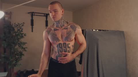 Snapshot of bulatov_x chatting on 01-23-25, 09:39 Dmitriy online show from 01-23-25, 09:39