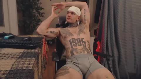 Snapshot of bulatov_x chatting on 01-31-25, 07:51 Dmitriy online show from 01-31-25, 07:51