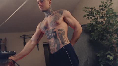 Snapshot of bulatov_x chatting on 02-05-25, 07:07 Dmitriy online show from 02-05-25, 07:07