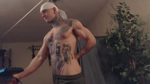 Snapshot of bulatov_x chatting on 02-12-25, 02:14 Dmitriy online show from 02-12-25, 02:14