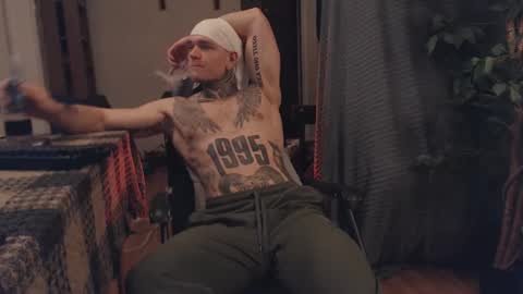 Snapshot of bulatov_x chatting on 02-13-25, 11:15 Dmitriy online show from 02-13-25, 11:15