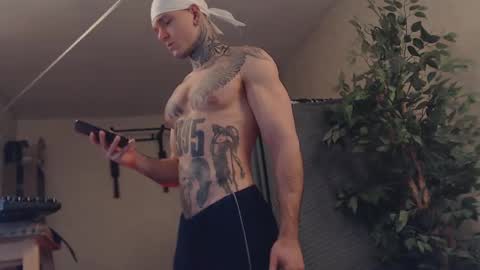 Snapshot of bulatov_x chatting on 02-19-25, 06:44 Dmitriy online show from 02-19-25, 06:44