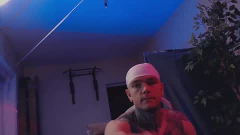 Snapshot of bulatov_x chatting on 02-20-25, 09:53 Dmitriy online show from 02-20-25, 09:53