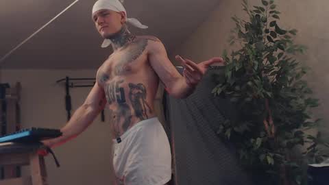 Snapshot of bulatov_x chatting on 02-22-25, 07:56 Dmitriy online show from 02-22-25, 07:56