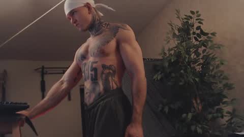 Snapshot of bulatov_x chatting on 02-22-25, 08:31 Dmitriy online show from 02-22-25, 08:31