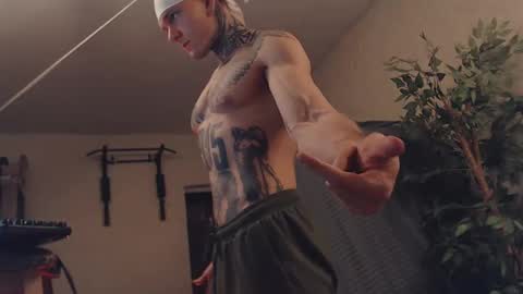 Snapshot of bulatov_x chatting on 02-26-25, 03:53 Dmitriy online show from 02-26-25, 03:53