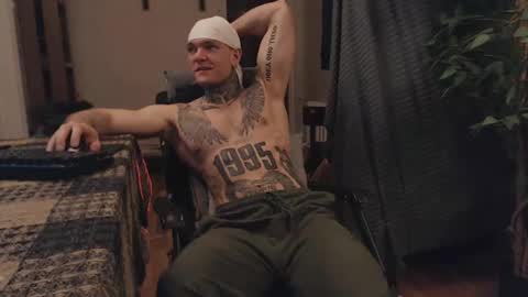 Snapshot of bulatov_x chatting on 02-26-25, 09:37 Dmitriy online show from 02-26-25, 09:37