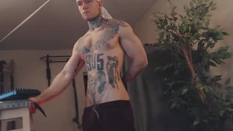 Snapshot of bulatov_x chatting on 02-28-25, 05:48 Dmitriy online show from 02-28-25, 05:48