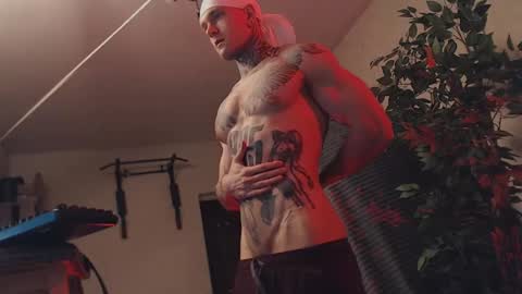 Snapshot of bulatov_x chatting on 03-05-25, 02:14 Dmitriy online show from 03-05-25, 02:14