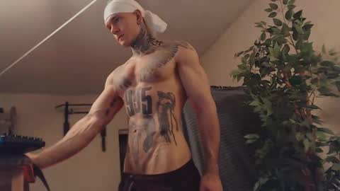 Snapshot of bulatov_x chatting on 03-05-25, 09:26 Dmitriy online show from 03-05-25, 09:26