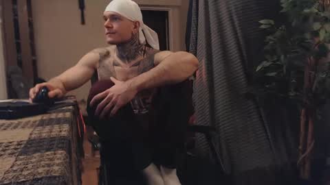 Snapshot of bulatov_x chatting on 03-06-25, 08:59 Dmitriy online show from 03-06-25, 08:59