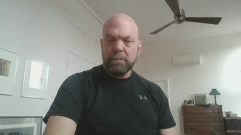 Snapshot of bulldog302w chatting on 02-19-25, 06:21 bulldog302w online show from 02-19-25, 06:21