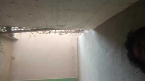 Snapshot of bullwballs chatting on 03-22-26, 06:17 Circumsised Bull online show from 03-22-26, 06:17