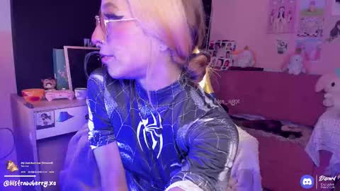        online show from 10-31-25, 03:18