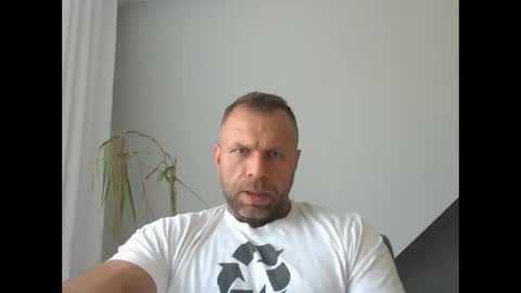 Snapshot of bungabunga2026 chatting on 09-17-25, 02:52 bungabunga2026 online show from 09-17-25, 02:52