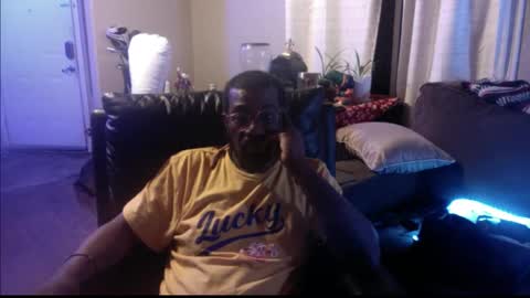 Bungalow Entertainment online show from 12-03-25, 03:03