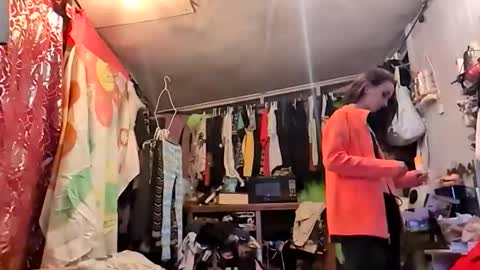 bunniandcryme online show from 11-28-25, 04:37