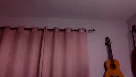 Snapshot of bunnibaby333 chatting on 01-12-25, 07:53 bunnibaby333 online show from 01-12-25, 07:53