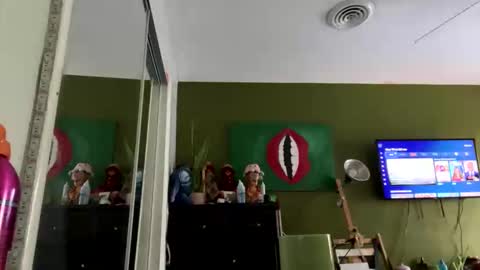 Snapshot of bunnibaby333 chatting on 09-27-25, 12:21 bunnibaby333 online show from 09-27-25, 12:21