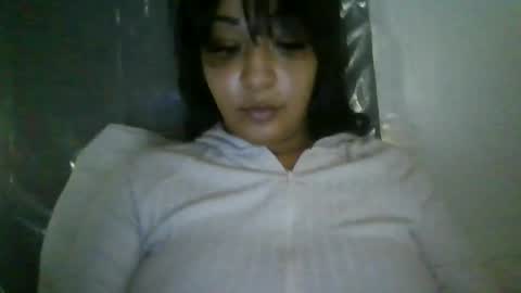 Snapshot of bunniebai chatting on 02-02-26, 05:22 bunniebai online show from 02-02-26, 05:22