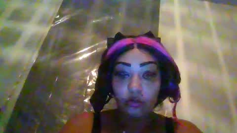 Snapshot of bunniebai chatting on 02-27-26, 12:43 bunniebai online show from 02-27-26, 12:43