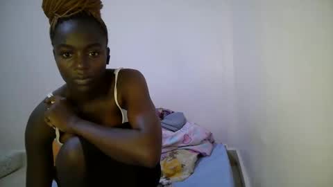 Snapshot of bunny_bliss1 chatting on 05-05-26, 11:13 bunny_bliss1 online show from 05-05-26, 11:13