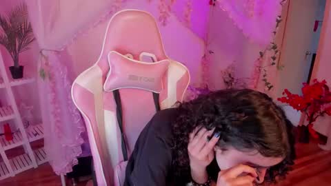 Bunny  online show from 10-27-25, 01:37