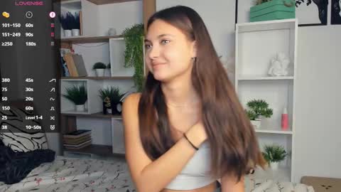 Snapshot of bunny_nova chatting on 10-08-25, 09:07 Aria online show from 10-08-25, 09:07